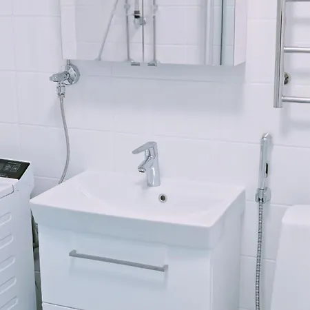 Apartamento The White House Merihaka Private Parking Helsínquia